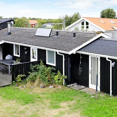 Semesterbostad Holiday Iii